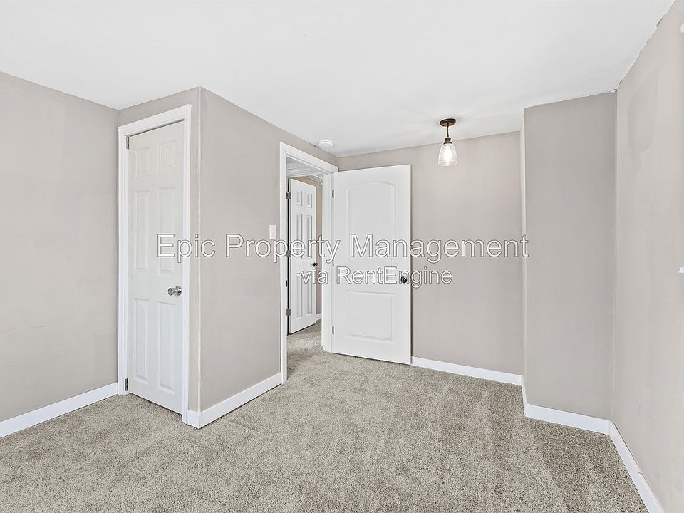 810 Plum St, photo 10