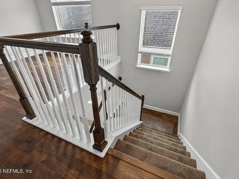 187 Beale Ave — Photo 22