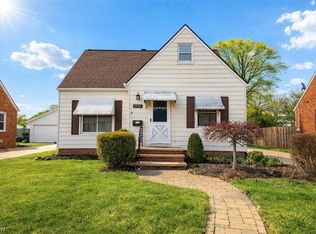 1753 Temple Ave, Mayfield Heights, OH 44124