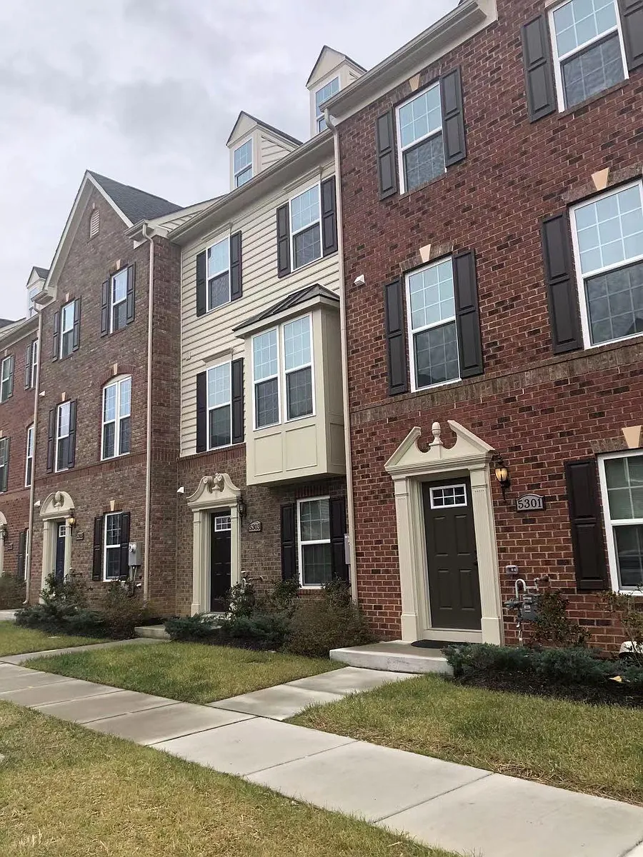 Photo 1 of 1 - 5303 Smiths Cove Ln - Greenbelt, MD Primary Photo - 5303 Smiths Cove Ln