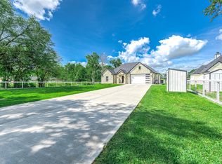 8032 Short Rd, Needville, TX 77461
