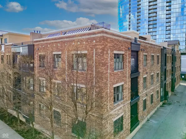 355 E Ohio St #221, Indianapolis, IN 46204