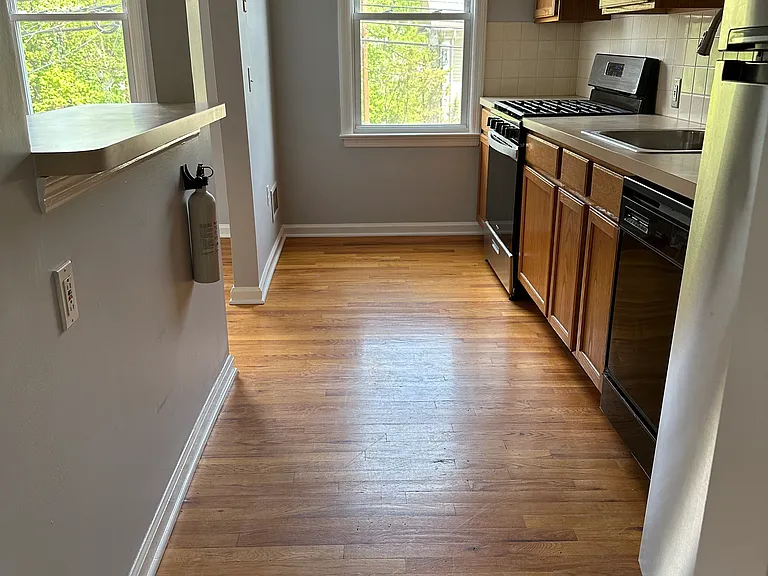 193 Main St #1 — Photo 14