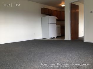 60 Sutton Ave APT 202, East Providence, RI 02914