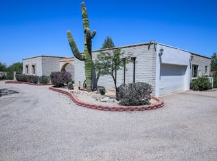 9065 E Eagle Pl, Tucson, AZ 85749