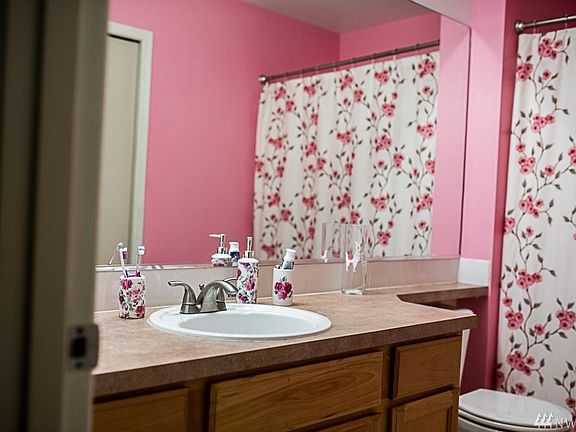 5th image of 8932 160th Street Ct E