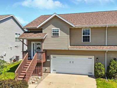 1555 Deerfield Dr, North Liberty, IA, 52317