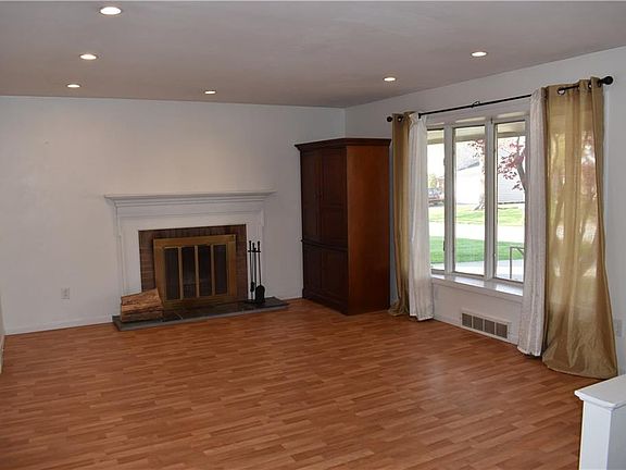 5th image of 5440 Heidt Ave