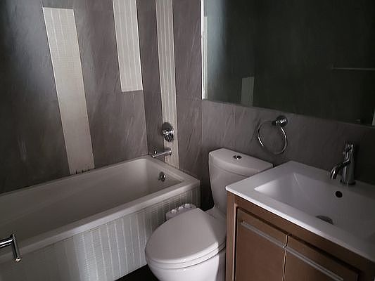 5th image of 285 Starr St #5