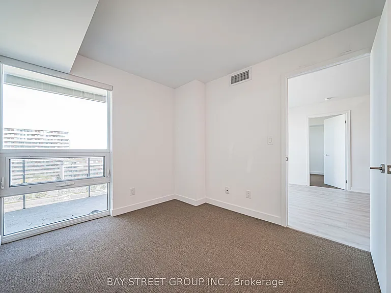 160 Flemington Rd #1020 — Photo 38