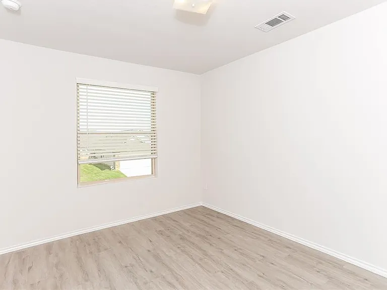 8317 Camellia Tree Ct #8317 — Photo 18