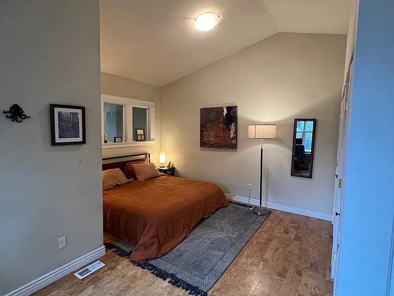 708 E Baseline Rd — Photo 7