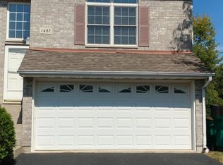 1487 Stonefield Dr, Dekalb, IL 60115