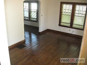 1st image of 616 Sibley St NW #1