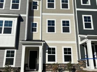 1852 Woodall Crest Dr, Apex, NC 27502