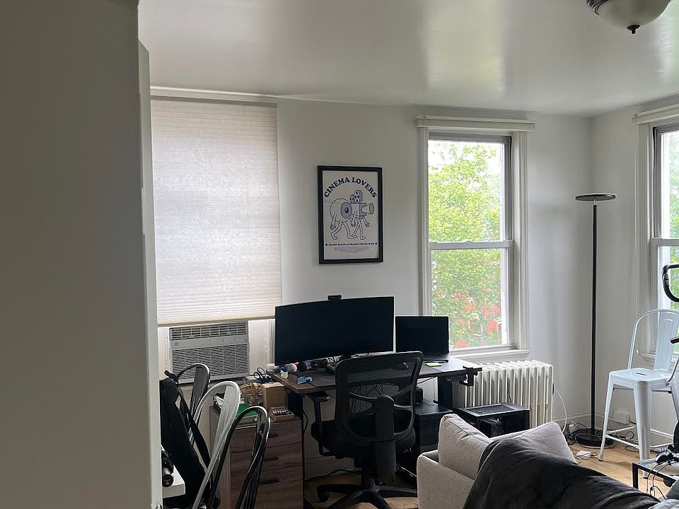 2nd image of 98 Berry St #4B