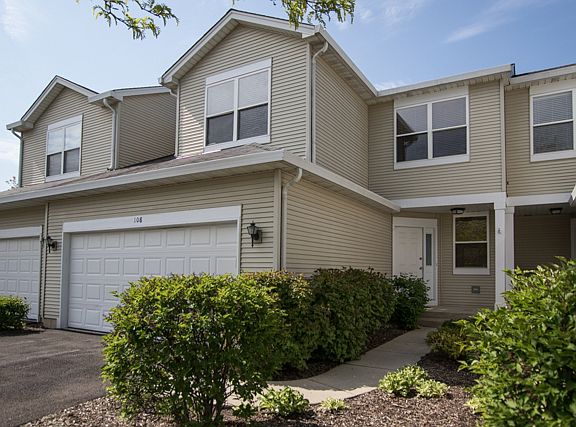 2nd image of 108 Woodland Cir #108