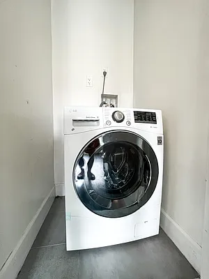 Rented by Skyward | media 13