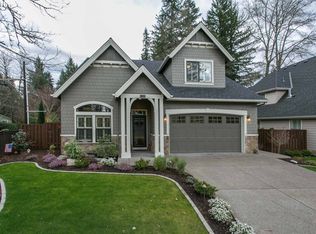 5004 Woodcrest Ln, Lake Oswego, OR 97035