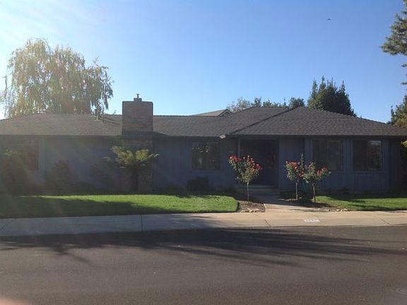 3rd image of 1402 Arundel Ct