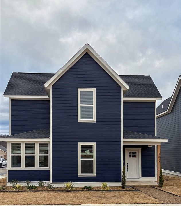 1st image of 1015 N Laramie Hts