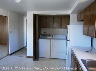 11 W Canal St, Dover, PA 17315