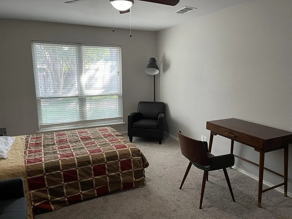 Indian Ridge Dr