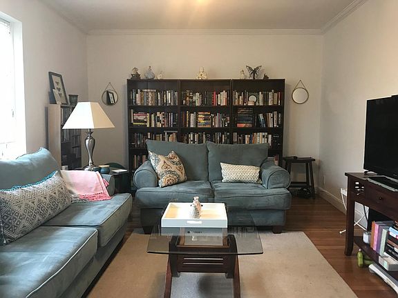 2nd image of 20 Fairbanks St APT 7M