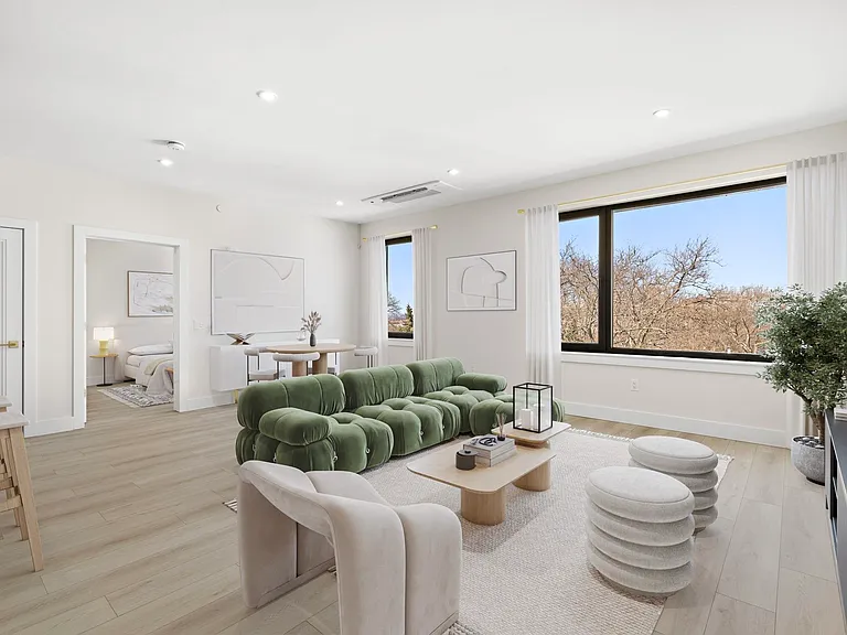 4525 Bergenwood Ave #203 — Photo 1