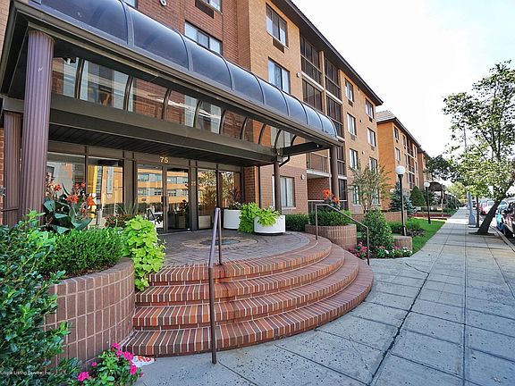 2nd image of 75 Essex Dr APT 2J