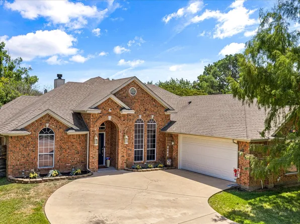 3930 Buena Vista Cir, Granbury, TX 76049