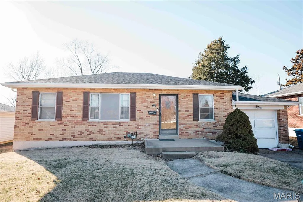 1080 Rainbow Dr photo 1