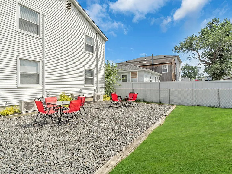 1222 Briarwood Rd #2 — Photo 17