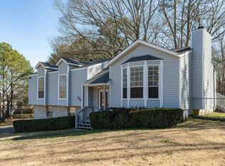 346 Willow Glen Dr, Alabaster, AL 35007