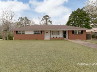 48 Creekwood Dr, Hawkinsville, GA 31036