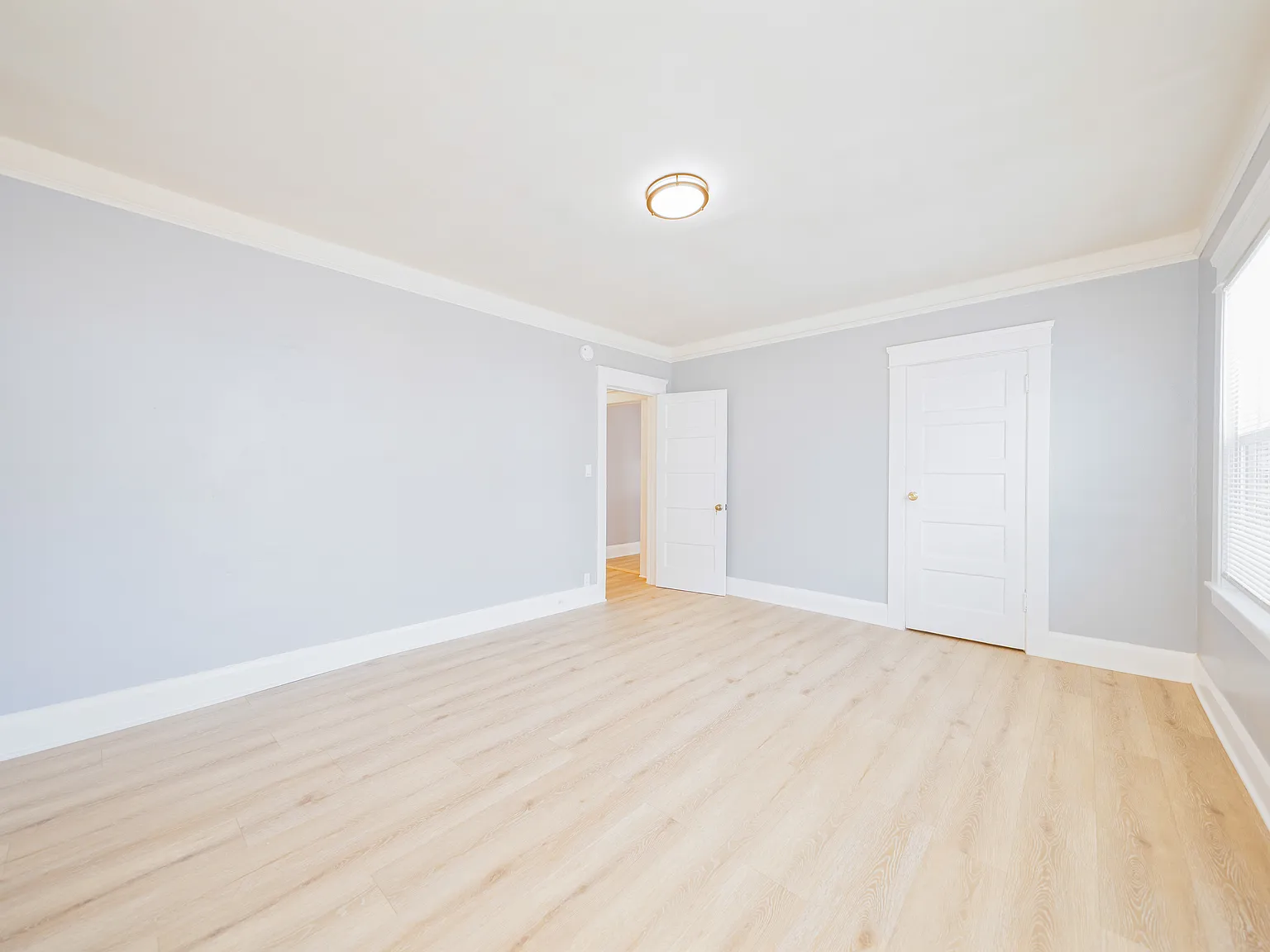 2 bed, 1568 sqft, $3,100 — Photo 3