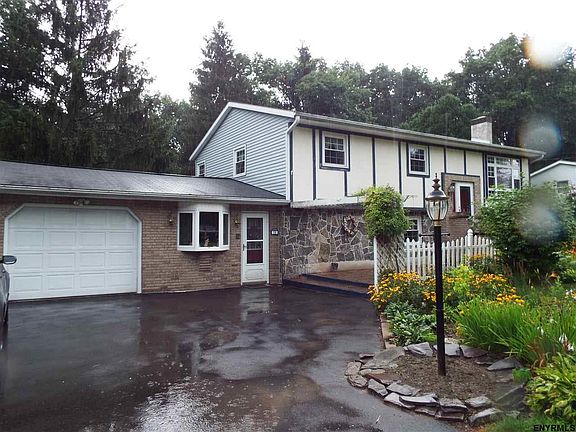 3rd image of 58 Grissom Dr