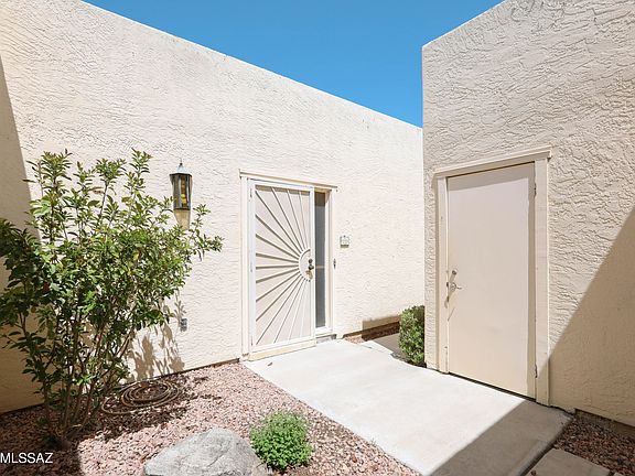4th image of 641 W Paseo Del Prad