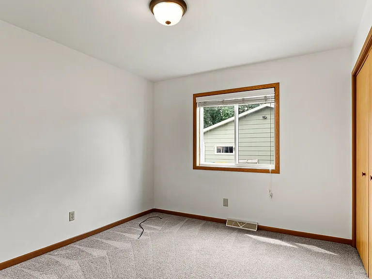 987 3rd St #987 — Photo 16