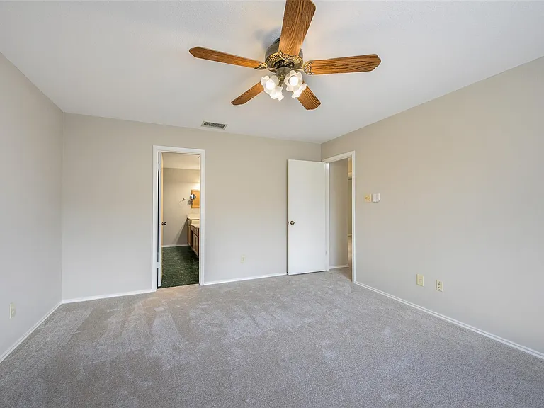 3404 Napolean Ct — Photo 13