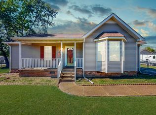 3929 Hearthstone Dr, Chapel Hill, TN 37034