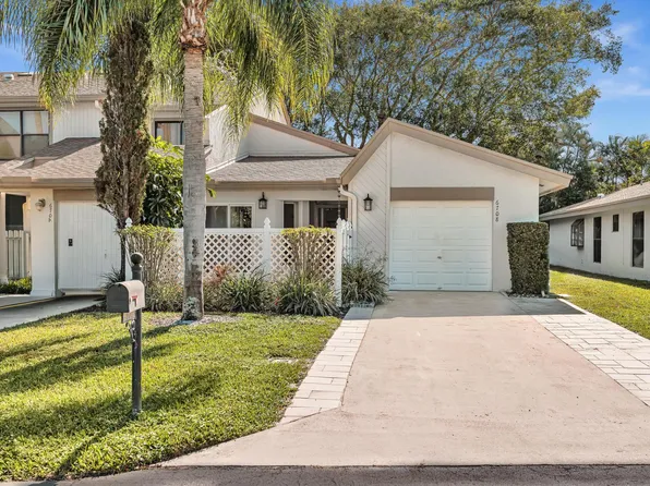 6708 Canary Palm Circle, Boca Raton, FL 33433