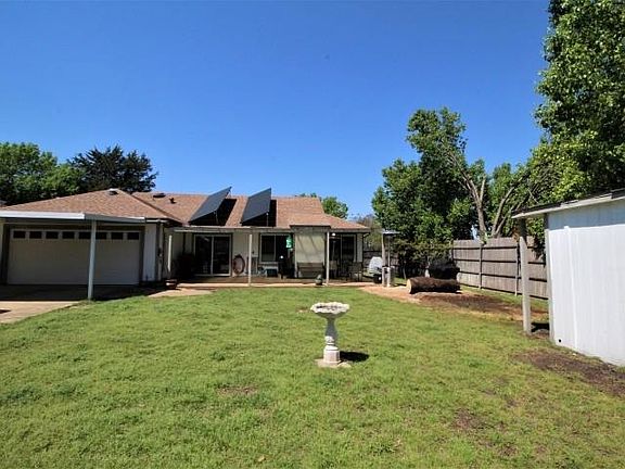 3rd image of 3308 Bucknell Dr