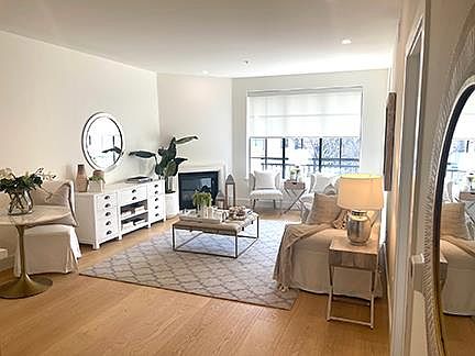 3rd image of 633 Elm St APT 314