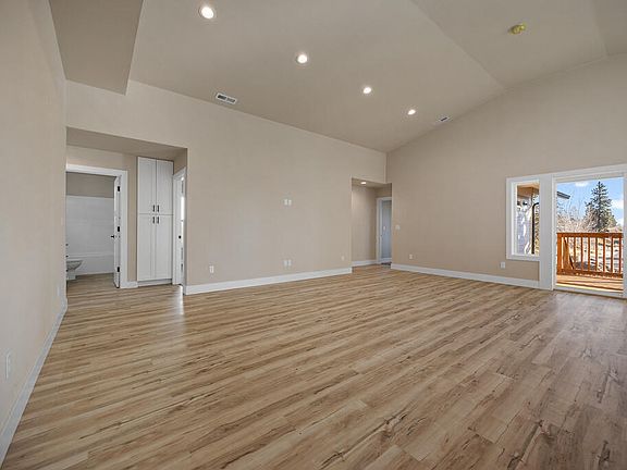 4th image of 1175 Orange Blossom Dr #129
