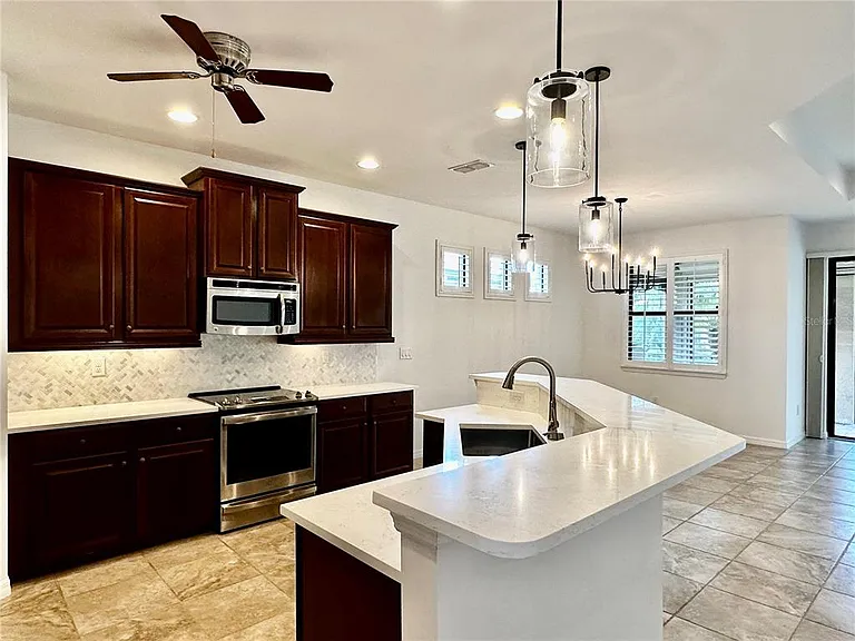 1321 Cielo Ct — Photo 11