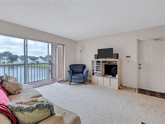 5th image of 13791 Oneida Drive #G2
