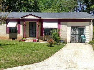 220 Kings Park Ln, Lagrange, GA 30241