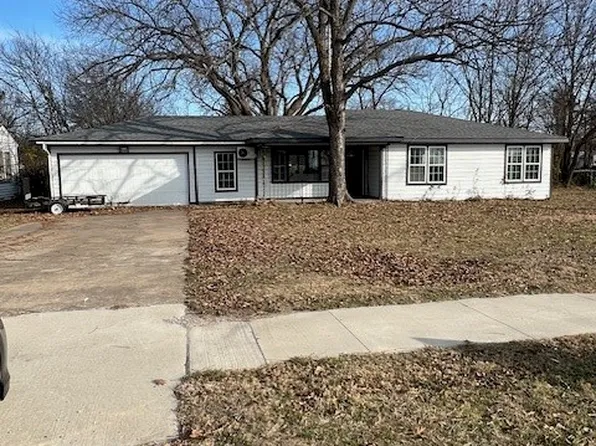 718 N Union St, Whitesboro, TX 76273