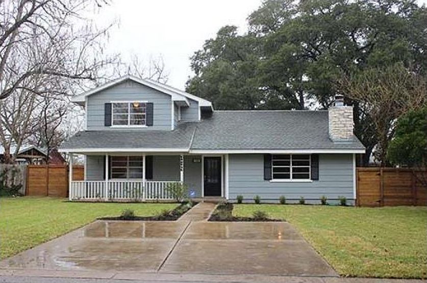 1st image of 102 N Austin St